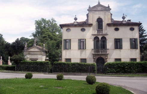 Villa Todeshini