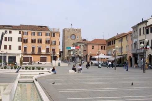Piazza Ferretto